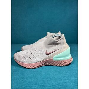 Size 9.5 - Women’s Nike Rise React Flyknit Taupe shoes
